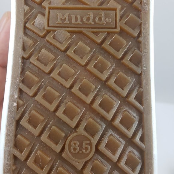 Women's Mudd Suede Two Tonal W/Metal Studs Size US 8 - Picture 8 of 10